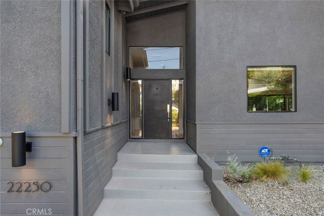 22250 Capulin Court, Woodland Hills, CA 91364