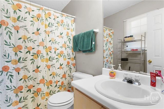 418 Lancaster Loop, Hinesville, GA 31313