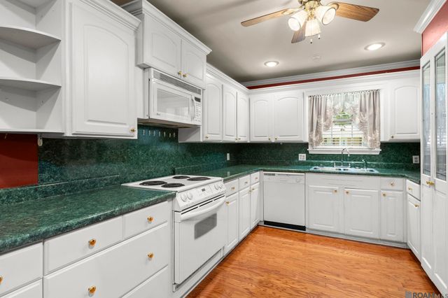 3811 Epperson St, Baker, LA 70714
