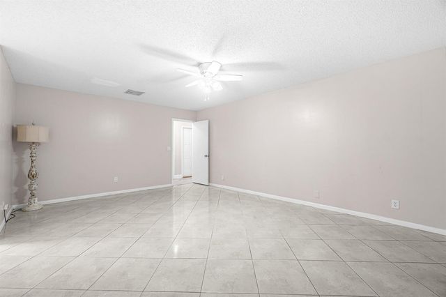 5335 Havasu Court, Lake Worth, FL 33467