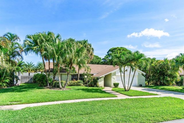 5335 Havasu Court, Lake Worth, FL 33467