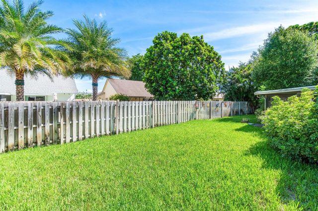 5335 Havasu Court, Lake Worth, FL 33467