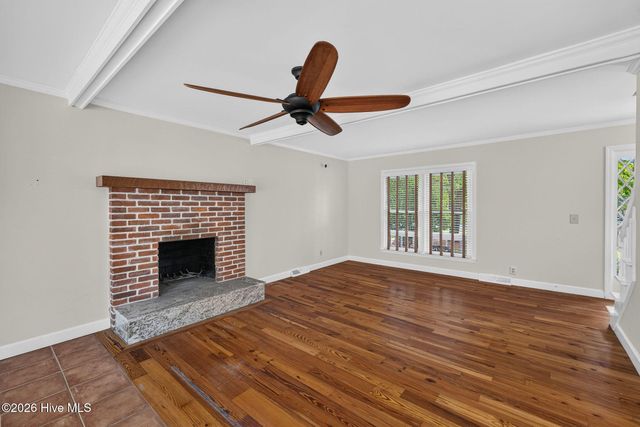 242 Dallas Drive, Wilmington, NC 28405