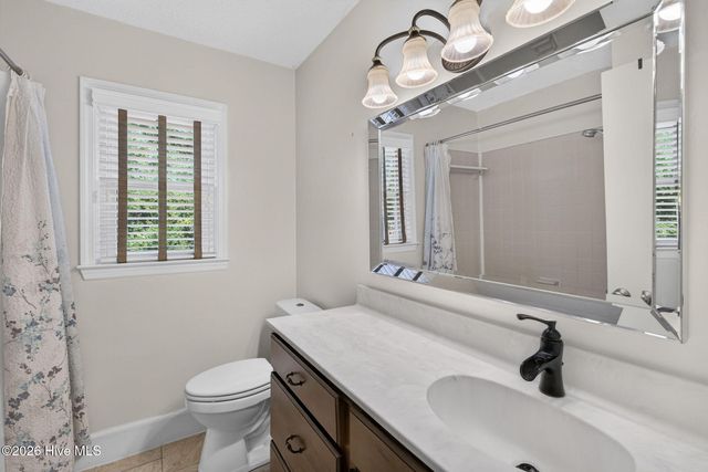 242 Dallas Drive, Wilmington, NC 28405