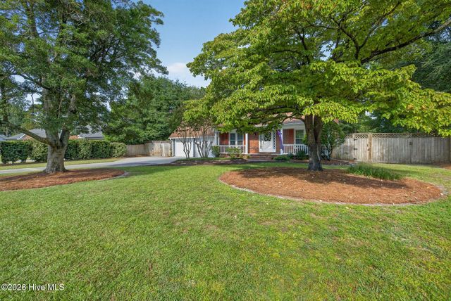 242 Dallas Drive, Wilmington, NC 28405