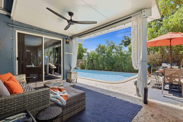 7530 LINCOLN Street, Hollywood, FL 33024