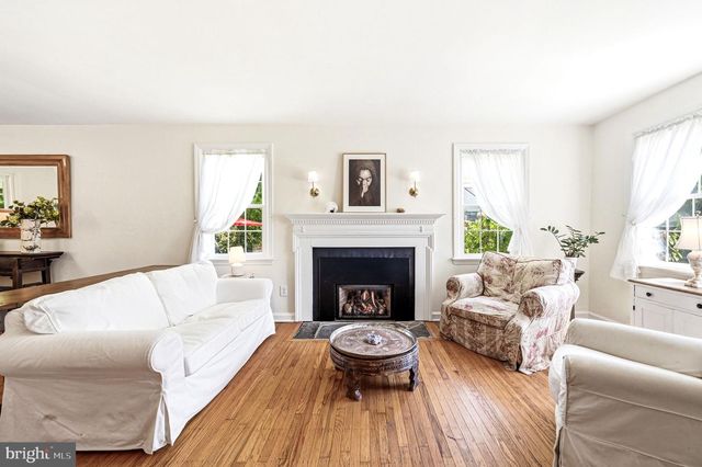 345 HAVERFORD PL, Swarthmore, PA 19081