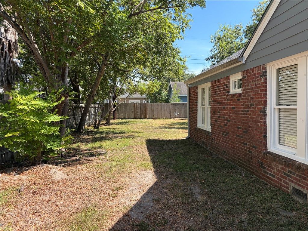 609 Southern St, Corpus Christi, TX 78404 — photo 2
