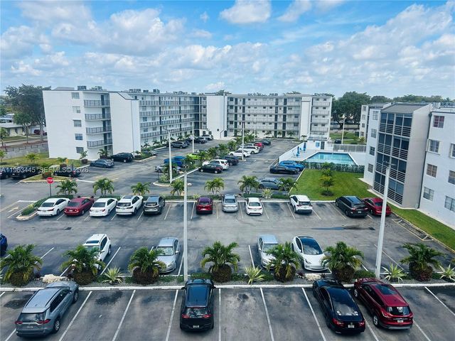 14170 SW 84th St 501-F, Miami, FL 33183