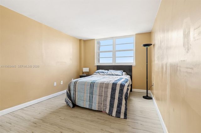 14170 SW 84th St 501-F, Miami, FL 33183