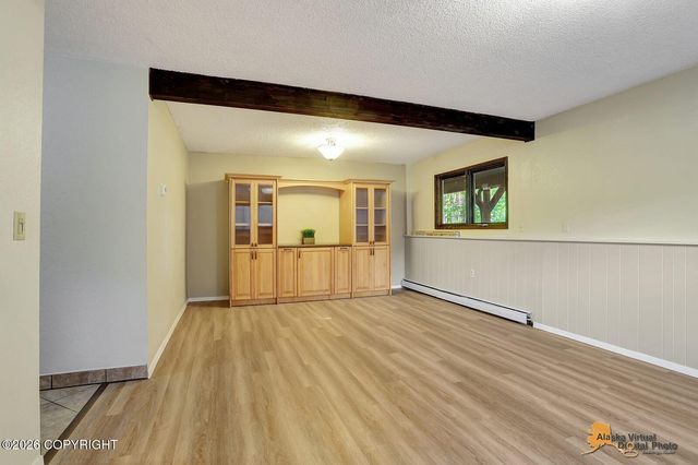 8541 Greenhill Way Way, Anchorage, AK 99502