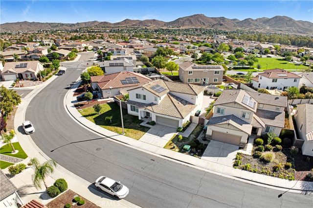 29354 Sword Fern, Lake Elsinore, CA 92530