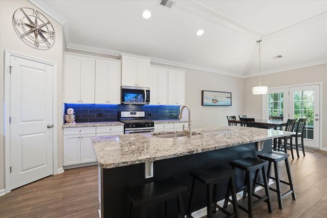 302 Sterlington Way, Charleston, SC 29414