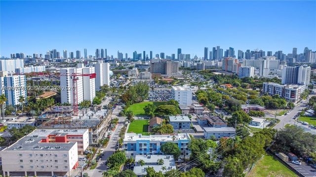 1620 NW 18th St 305, Miami, FL 33125