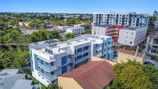 1620 NW 18th St 305, Miami, FL 33125