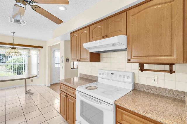 9058 ARUNDLE PLACE, New Port Richey, FL 34655