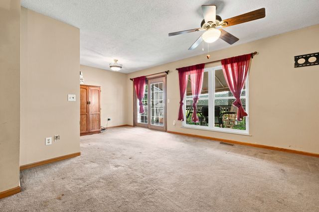 314 NW Bayberry Lane, Ankeny, IA 50023