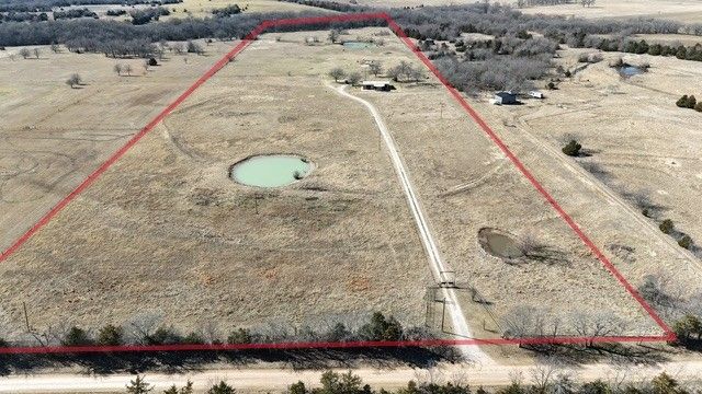 994 County Road 3925, Wolfe City, TX 75496