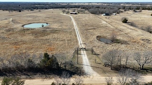 994 County Road 3925, Wolfe City, TX 75496