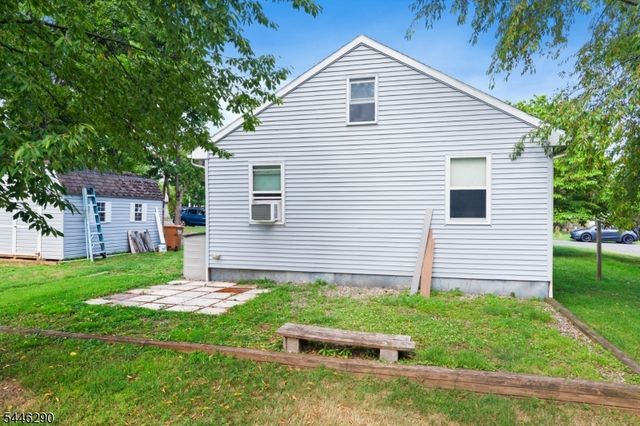 174 Maple St, Bridgewater Twp., NJ 08807