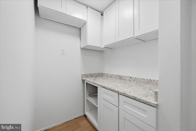 5136 MCKINLEY AVE, Whitehall, PA 18052