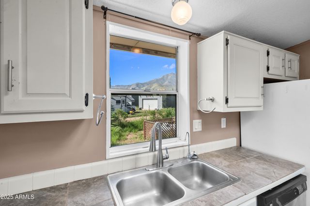 7690 S CIRCLE S Drive, Hereford, AZ 85615