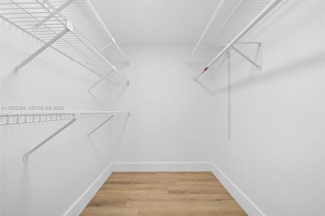 3545 Magellan Cir 351-5, Aventura, FL 33180