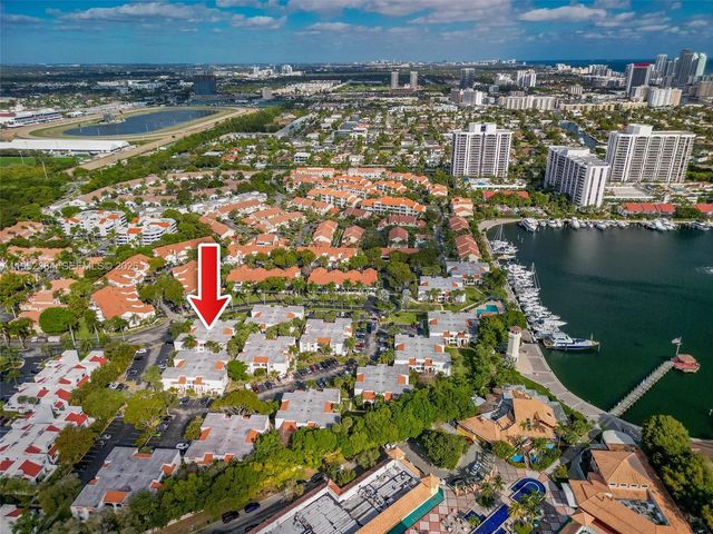 3545 Magellan Cir 351-5, Aventura, FL 33180