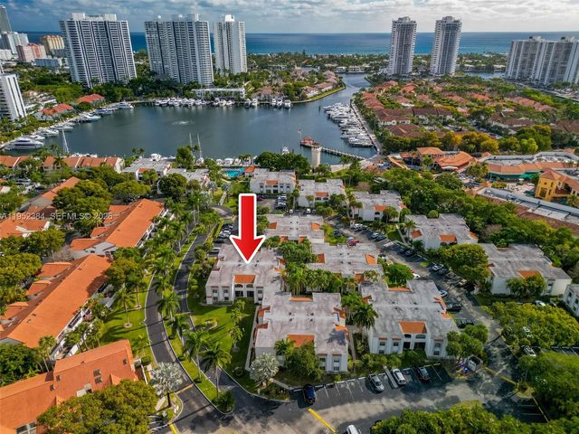 3545 Magellan Cir 351-5, Aventura, FL 33180