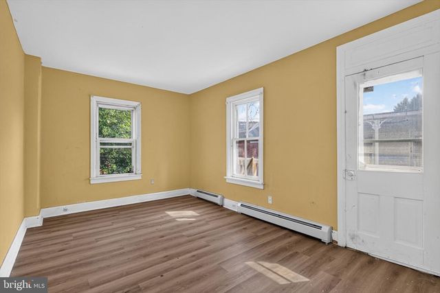 1614 SWATARA ST, Harrisburg, PA 17104