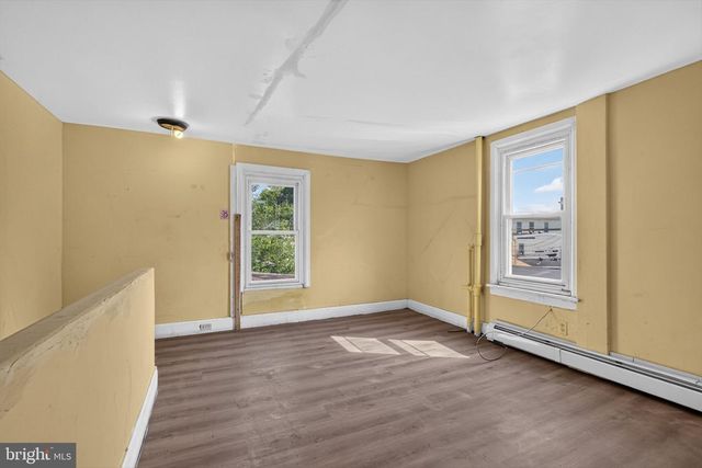 1614 SWATARA ST, Harrisburg, PA 17104