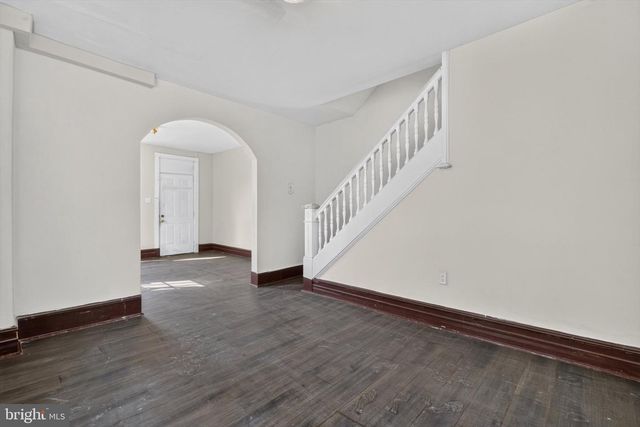1614 SWATARA ST, Harrisburg, PA 17104