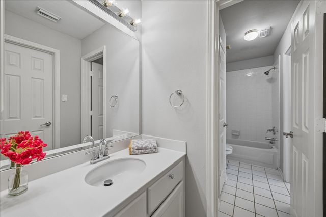 6223 Hidden Lakes Drive, Houston, TX 77345