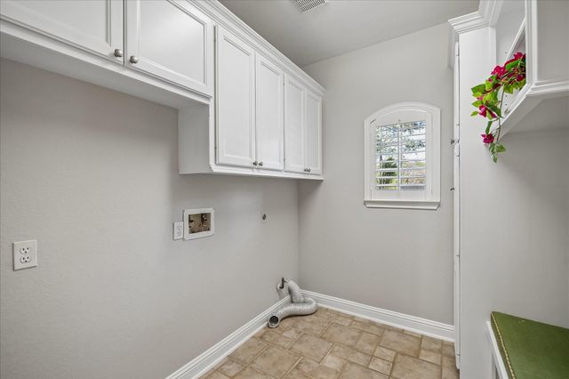 6223 Hidden Lakes Drive, Houston, TX 77345