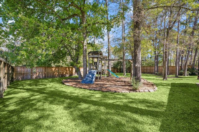 6223 Hidden Lakes Drive, Houston, TX 77345