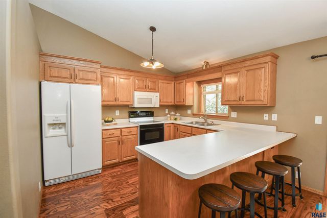 3234 S Serenity Trl Trail, Sioux Falls, SD 57103