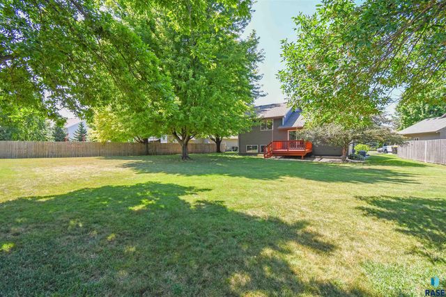3234 S Serenity Trl Trail, Sioux Falls, SD 57103
