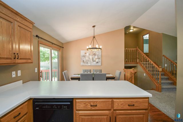 3234 S Serenity Trl Trail, Sioux Falls, SD 57103