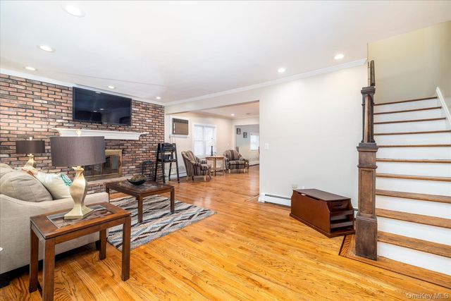 125 Wilson Street, East Rockaway, NY 11518