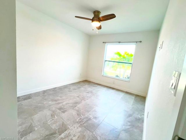 4622 SW 7th PL, Cape Coral, FL 33914