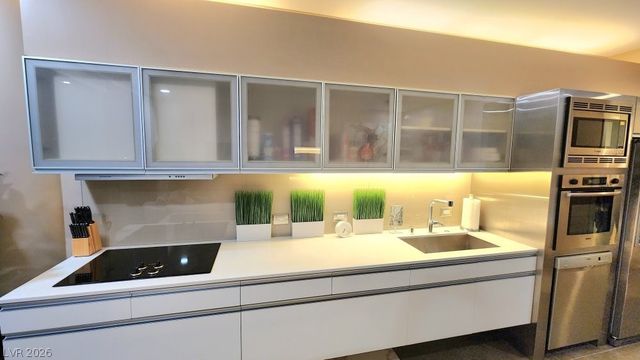 3722 Las Vegas Boulevard 809, Las Vegas, NV 89158