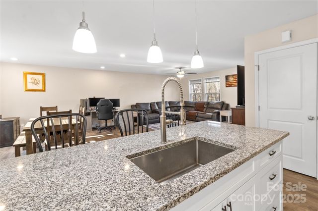 60 Oakwood Drive 039, Horse Shoe, NC 28792