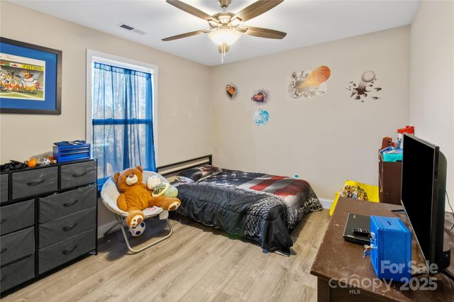 60 Oakwood Drive 039, Horse Shoe, NC 28792