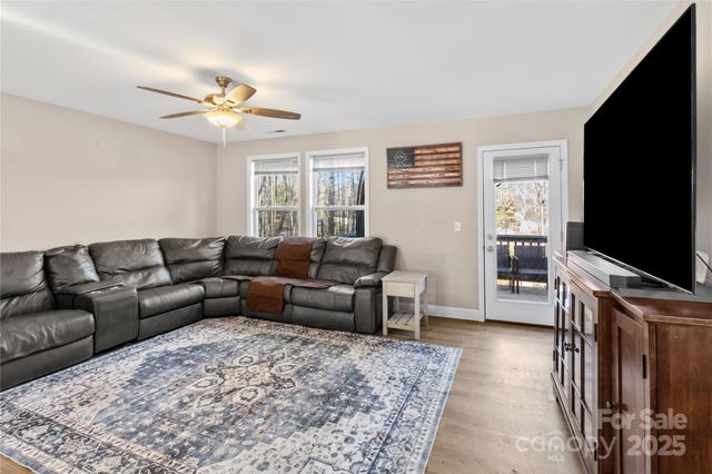 60 Oakwood Drive 039, Horse Shoe, NC 28792