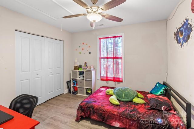 60 Oakwood Drive 039, Horse Shoe, NC 28792