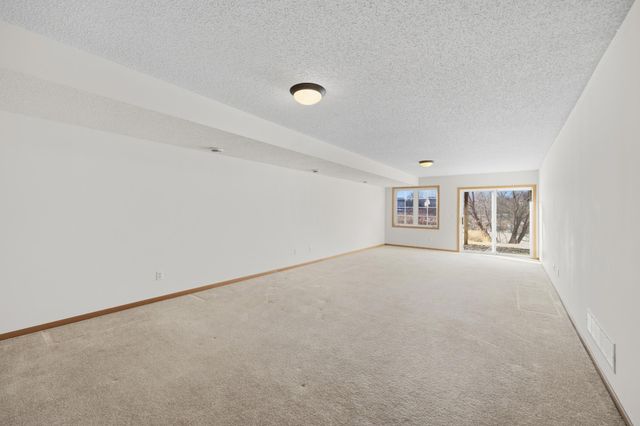 20467 Cypress Drive, Farmington, MN 55024