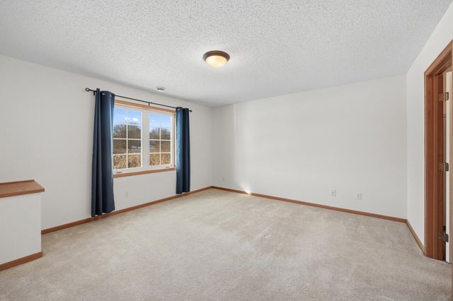 20467 Cypress Drive, Farmington, MN 55024