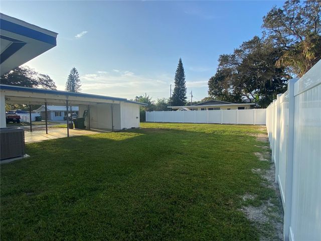 1901 6TH STREET W, Palmetto, FL 34221