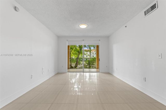 2440 E Preserve Way 206, Miramar, FL 33025