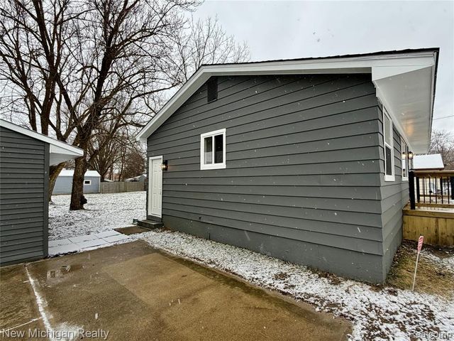 4108 Brown Street, Flint, MI 48532